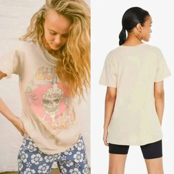 Urban Outfitters Guns N' Roses Samurai T-Shirt Size Small NWOT $40 - Picture 1 of 10